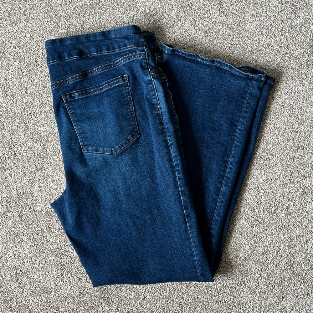 Chico’s Pull On Slim Boot Jean 16R/3R